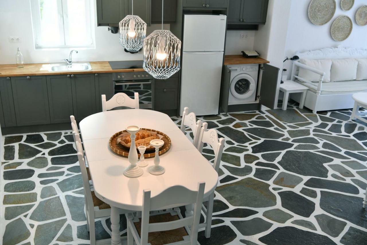 Santa Flora 3 Bedroom House A ParikiaaS Edge Parikia  Luaran gambar